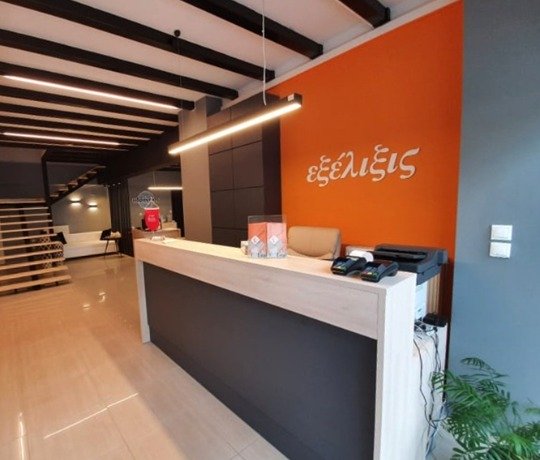 εξοπλισμός γραφείου reception ειδικές κατασκευές custom design ξυλο εργοαστάσιο επίπλου ντουλάπα γραφείου σχεδιασμός κατασκευή διακόσμηση γραφείου
